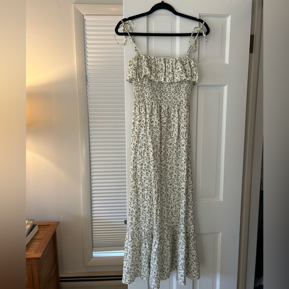 Reformation Floral Smocked Dress in Ivy - Size 4